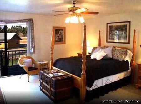 Bad Rock Bed And Breakfast Inn Columbia Falls Chambre photo