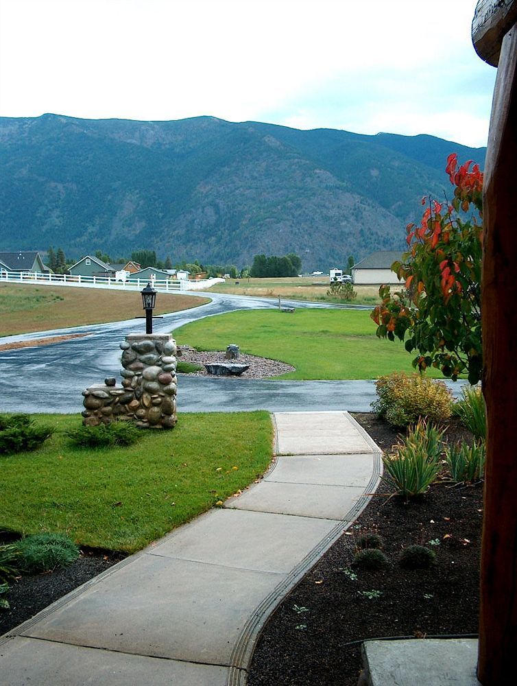 Bad Rock Bed And Breakfast Inn Columbia Falls Extérieur photo