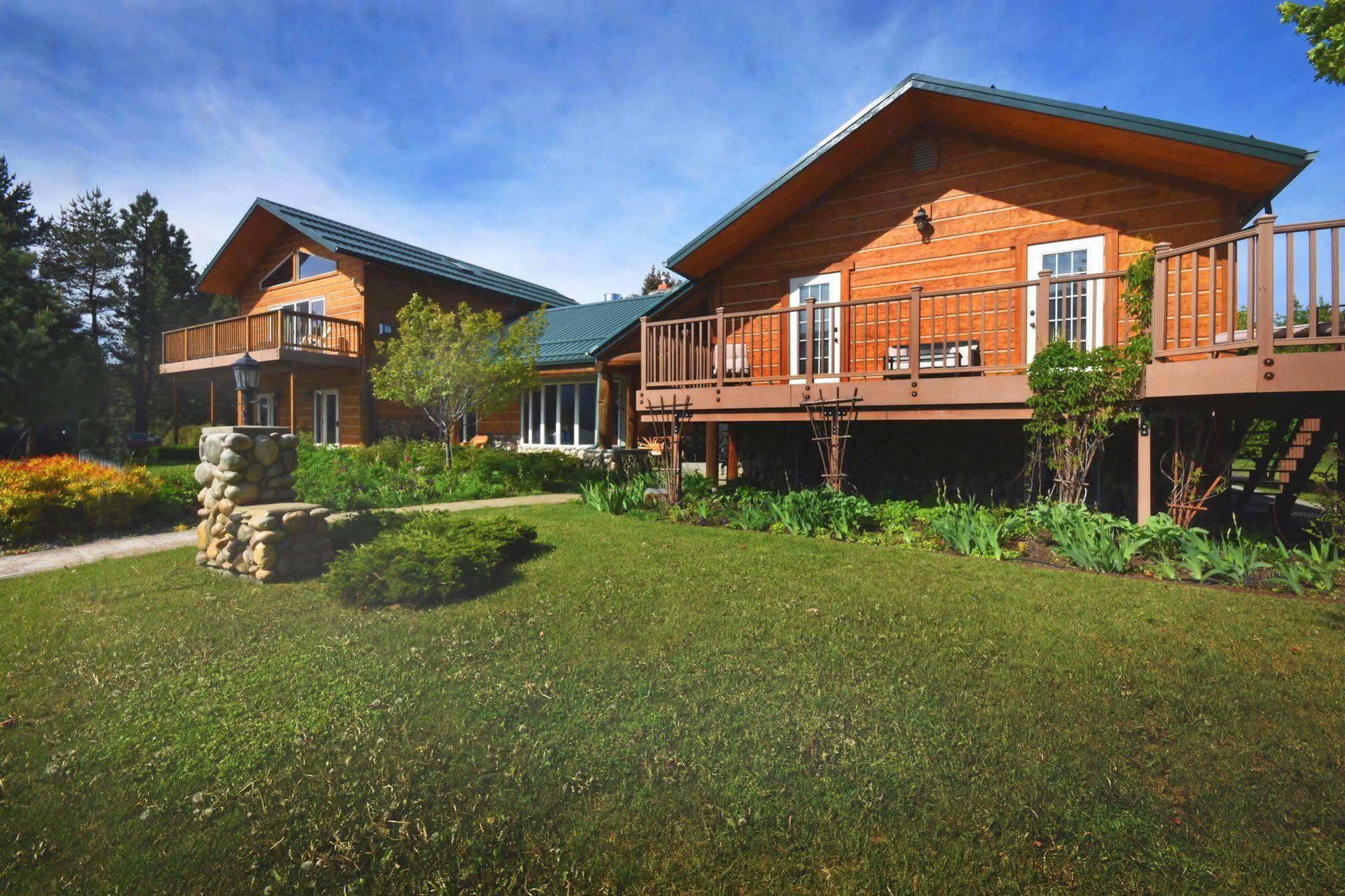 Bad Rock Bed And Breakfast Inn Columbia Falls Extérieur photo